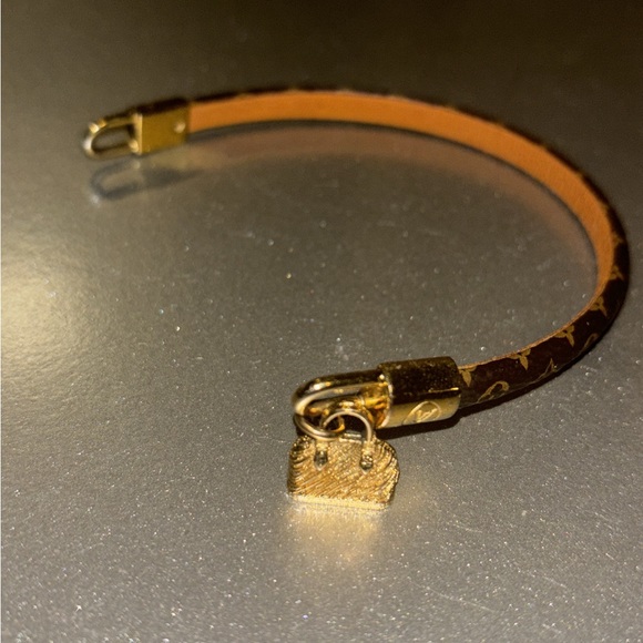 Louis Vuitton Bracelet - Picture 3 of 4